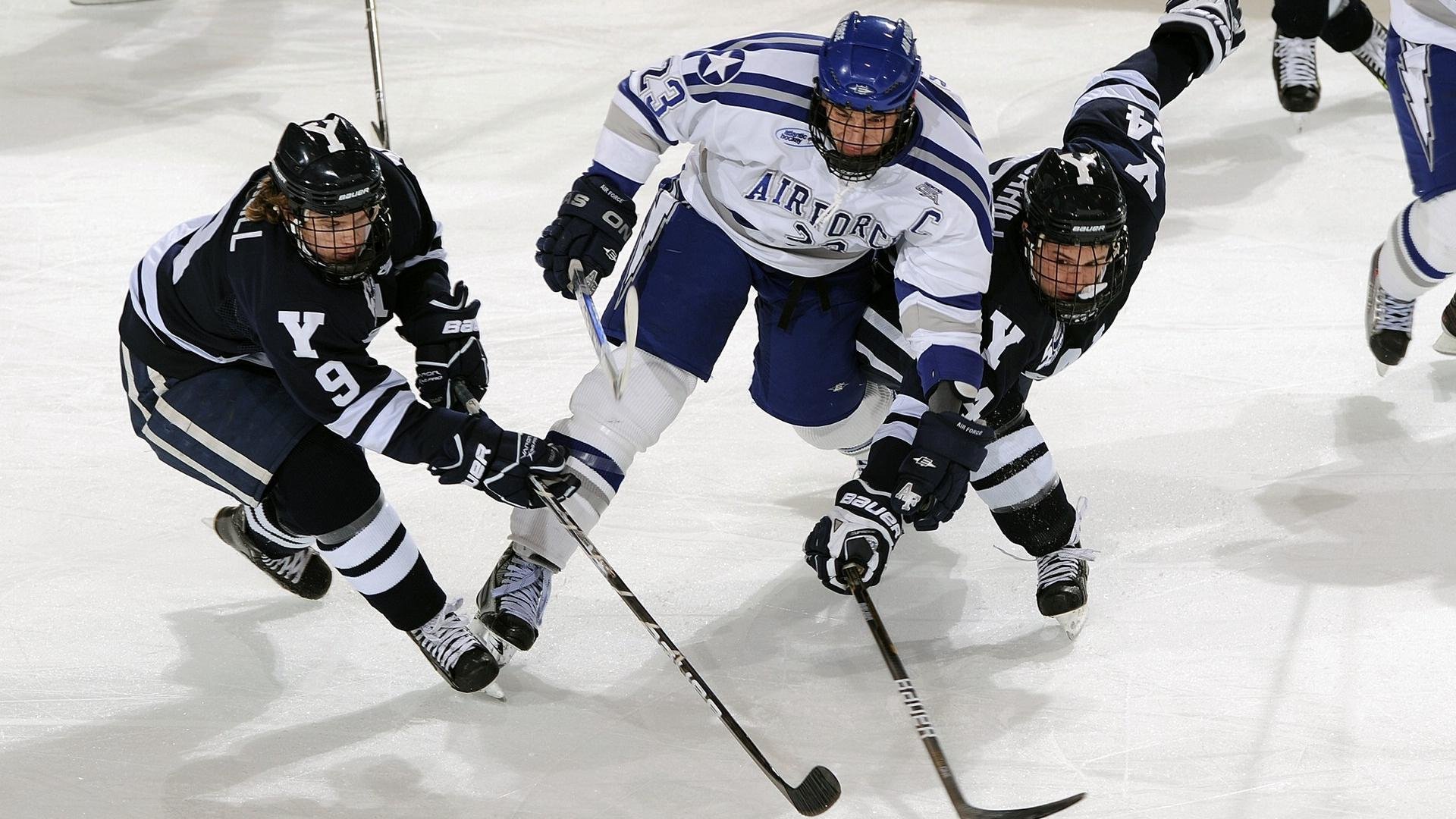 弗赖堡阵容调整，球队备战关键战役，弗赖堡首发