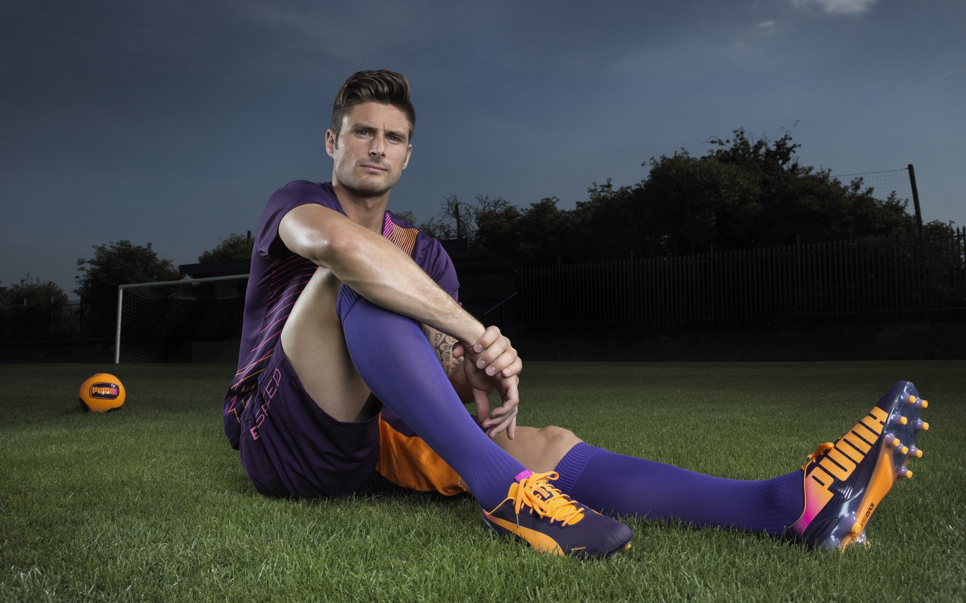 线上观赛新体验：多角度观战更精彩，线上观赛什么意思